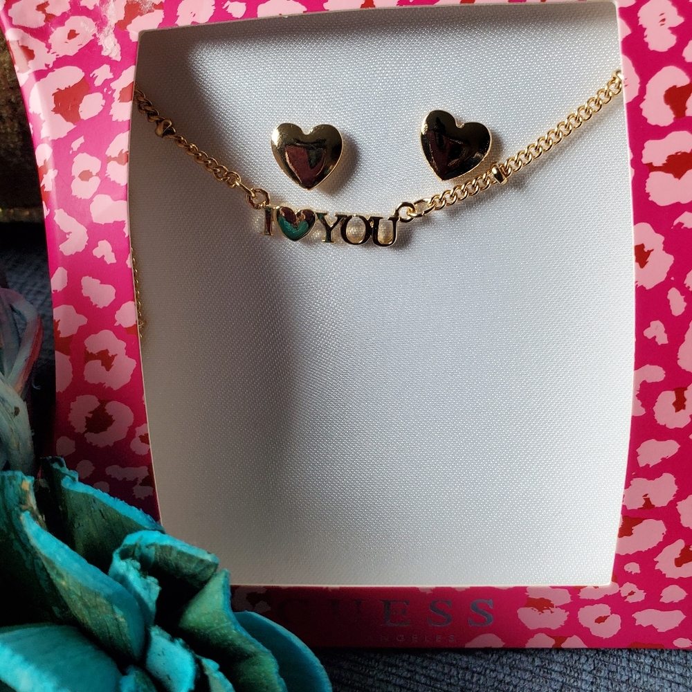 Guess Earring & Necklace Set - Picture 1 of 3